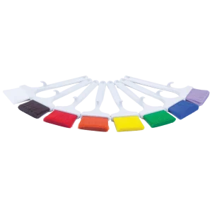 Línea de Brochas Sanitarias 3 Pulgadas DEQ con mangos blancos y cerdas suaves de nylon en varios colores (negro, rojo, naranja, amarillo, verde, azul, morado), con gancho integrado para colgar y uso higiénico en la industria alimentaria.