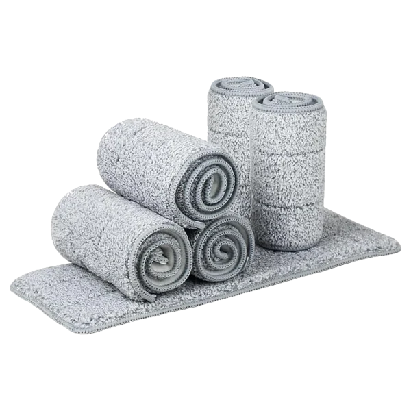 Repuesto de Mopa de Microfibra extrafina de color gris, algunos enrollados y uno extendido, mostrando su textura premium y su diseño ideal para trapeado en seco o húmedo.