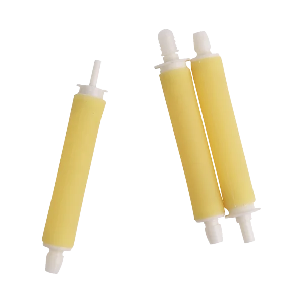 Válvula para Jabón Líquido color amarillo, fabricadas en ABS y silicona, diseñadas para dispensadores de jabón líquido o desinfectante que utilizan bolsas, mostradas en una presentación de 500 unidades.
