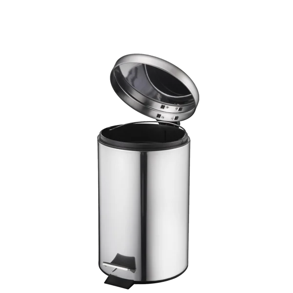 Un Basurero de Acero Inoxidable con Pedal 12 litros, con acabado metálico brillante y una cubeta interior plástica extraíble, diseñado para un uso higiénico sin contacto en baños, cocinas pequeñas y oficinas, aportando estilo y funcionalidad.