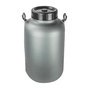 Un Envase Lechero con Tapa Tipo Rosca DEQ de polietileno de alta densidad gris, con asas superiores y una tapa rosca negra, disponible en 30, 40 y 55 litros, ideal para el transporte y almacenamiento seguro de leche.