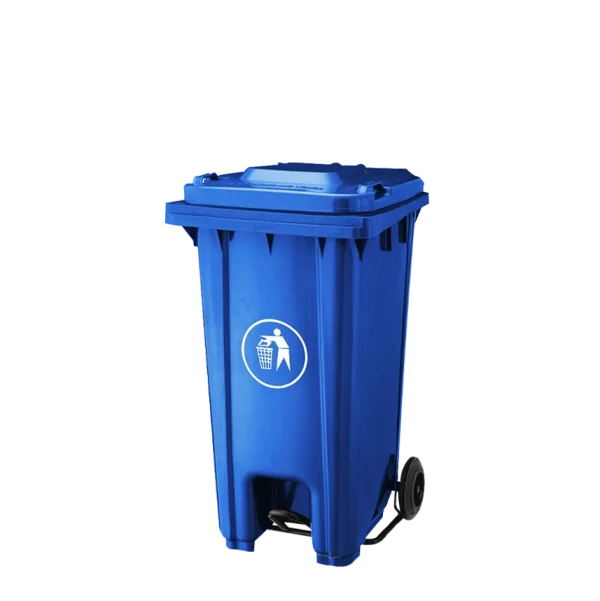 Un Contenedor de Basura 120 Litros DEQ azul de plástico, con pedal para apertura sin contacto, ruedas para fácil traslado y tapa hermética, ideal para la gestión de residuos en entornos comerciales e industriales.