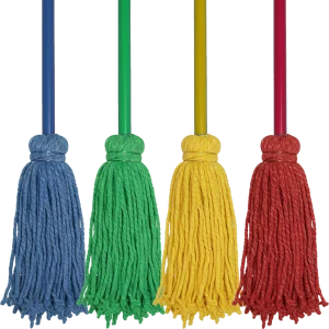 Trapeador Forjado Pabilo Blend de 400g disponible en cuatro colores (rojo, verde, azul, amarillo) para evitar contaminación cruzada, con bastón de madera coordinado de 1.20 metros.